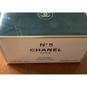 Chanel No 5 le Savon bath soap.  5.3 oz.